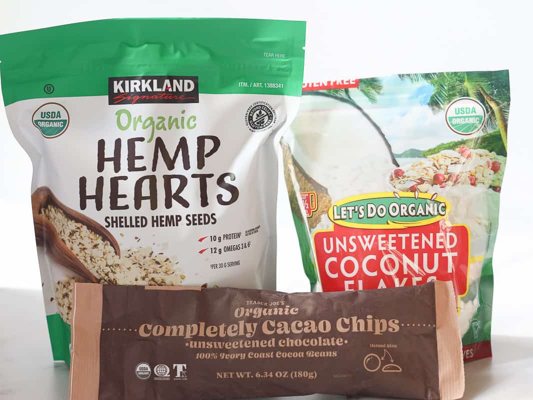 Toppings for the best smoothie bowl recipe in original packaging.